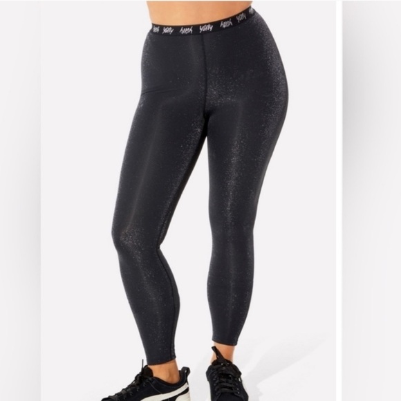 Yitty Spotlight Shaping Ruched Legging - Picture 2 of 7